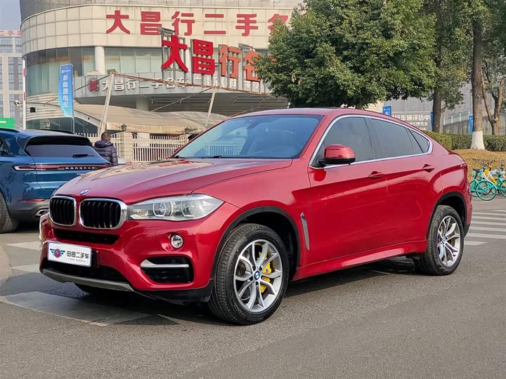 BMW X6 2015 3.0T zhong dong ban