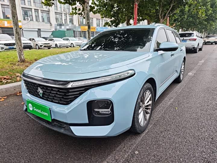 Baojun Valli 2021 1.5T yi li mu chang CVT Люкс