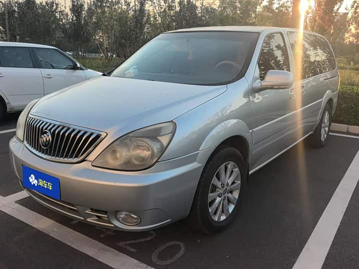 Buick GL8 2014 2.4L jing dian ban