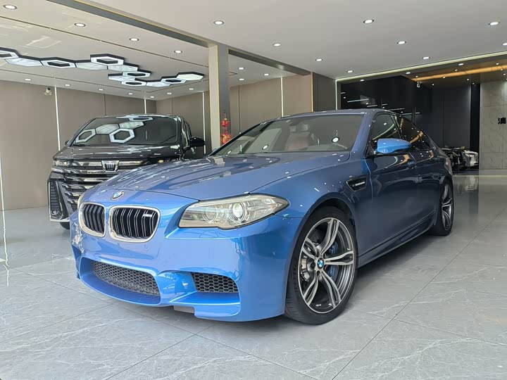 BMW M5 2014 M5
