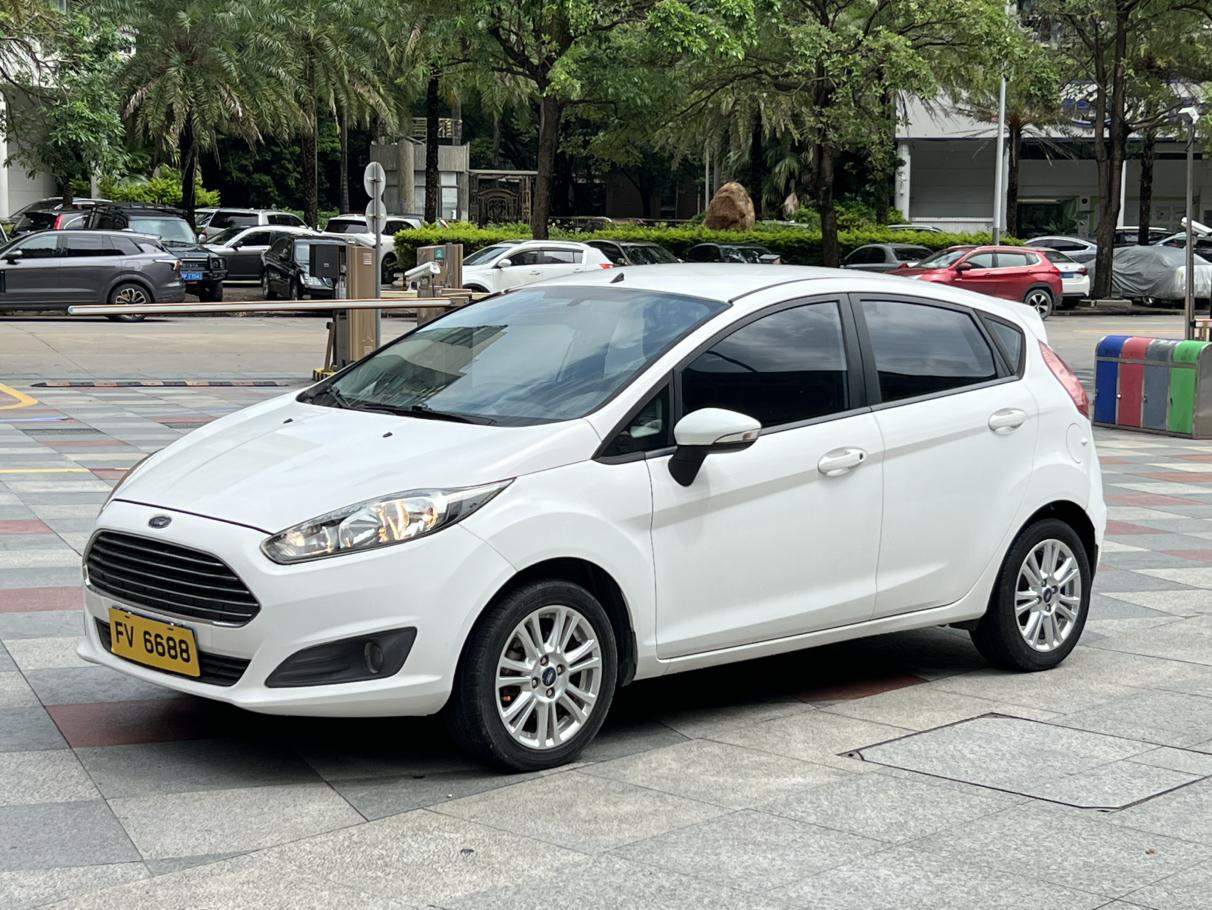 Ford Fiesta 2013 liang xiang 1.5L АКПП Style