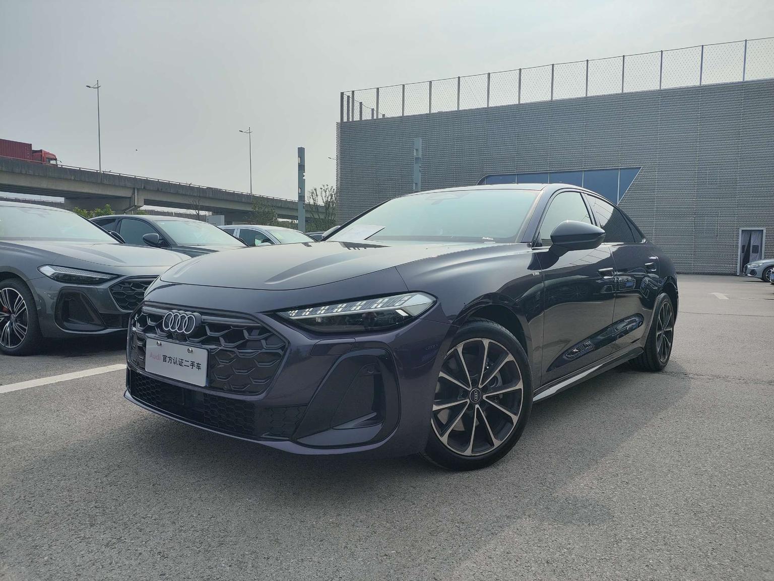 Audi A5L 2026 2.0T yun dong ban