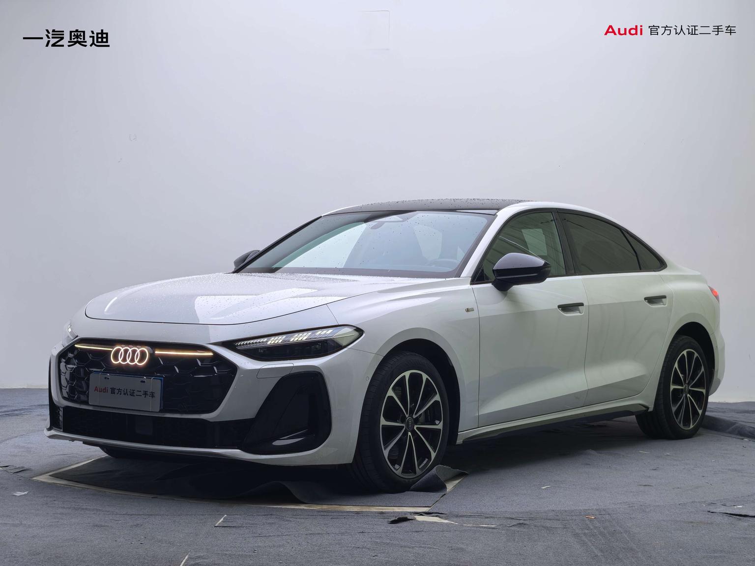 Audi A5L 2026 2.0T yun dong ban Plus