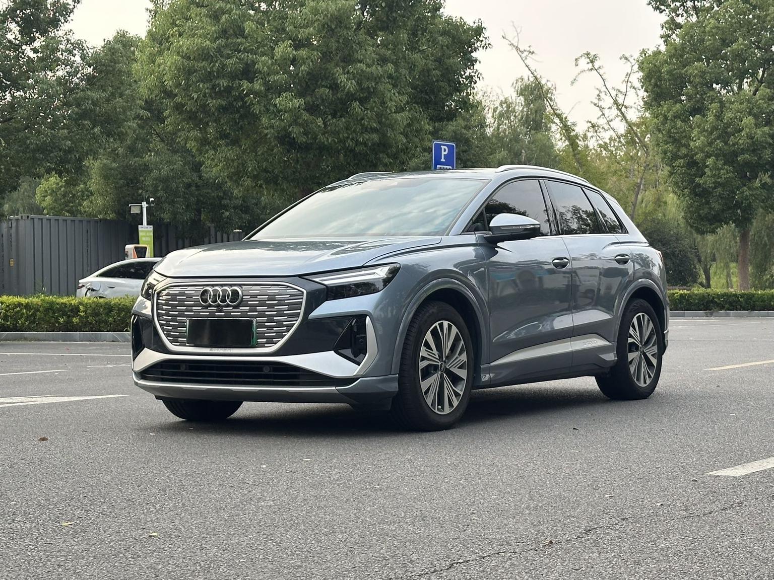Audi Q4 e-tron 2023 40 e-tron chuang jing yao ye ban