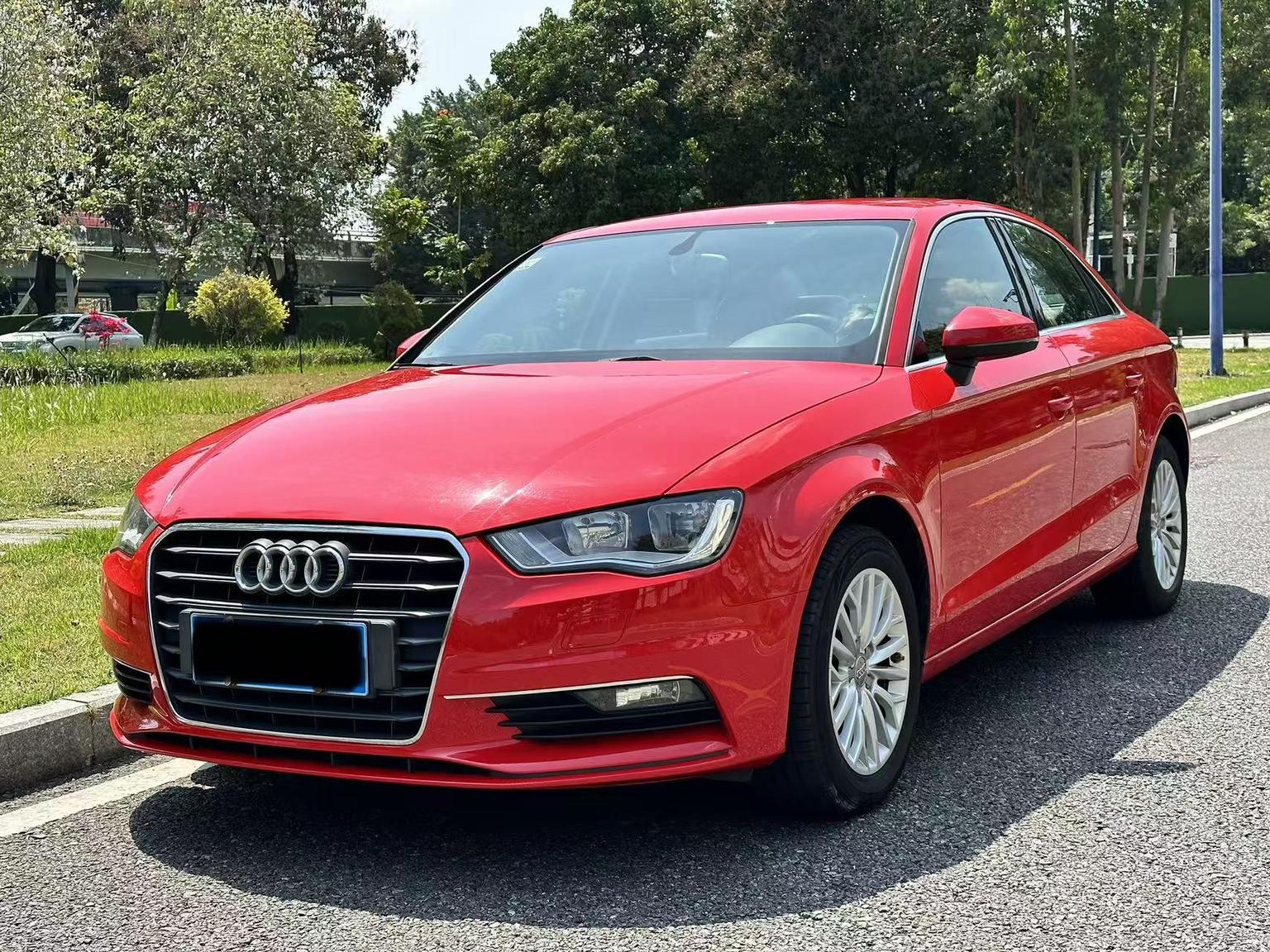 Audi A3 2015 Limousine 35 TFSI bai wan ji nian zhi ling xing