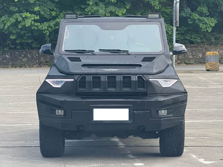 BAIC Off-road BJ80 2018 2.3T han wei zhe ban