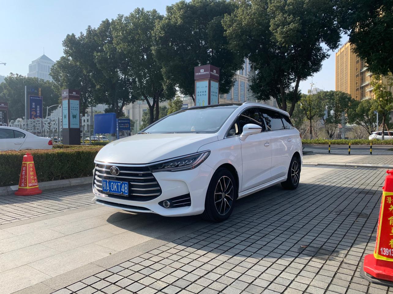 BYD Song MAX 2017 1.5T АКПП zhi lian Elite 7 seats