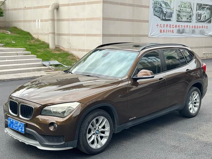 BMW X1 2015 sDrive18i shi shang jin ji ban