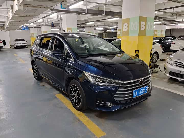 BYD Song MAX 2017 1.5T АКПП zhi lian Elite 7 seats