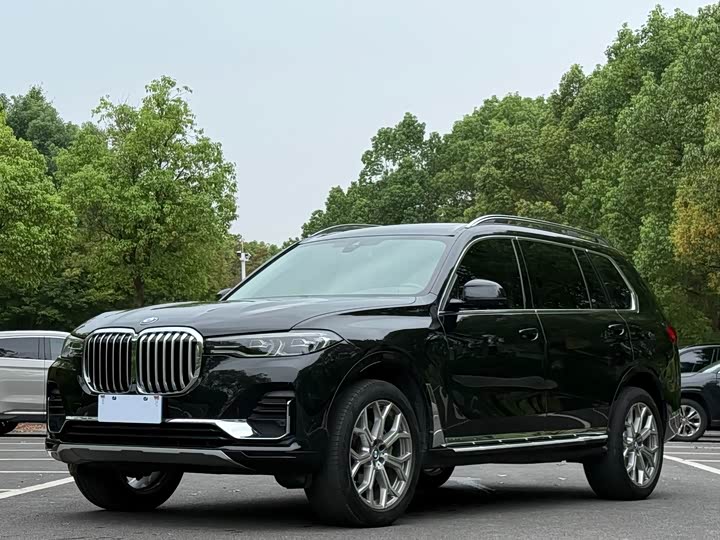 BMW X7 2021 xDrive40i Leading hao hua tao zhuang