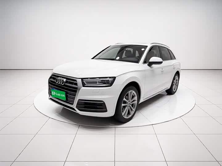 Audi Q5L 2018 40 TFSI rong xiang Style China VI
