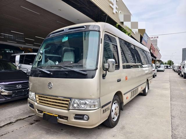 Golden Dragon kao si te 2017 4.0L АКПП RWD 23 seats yuan chang ding zhi ban