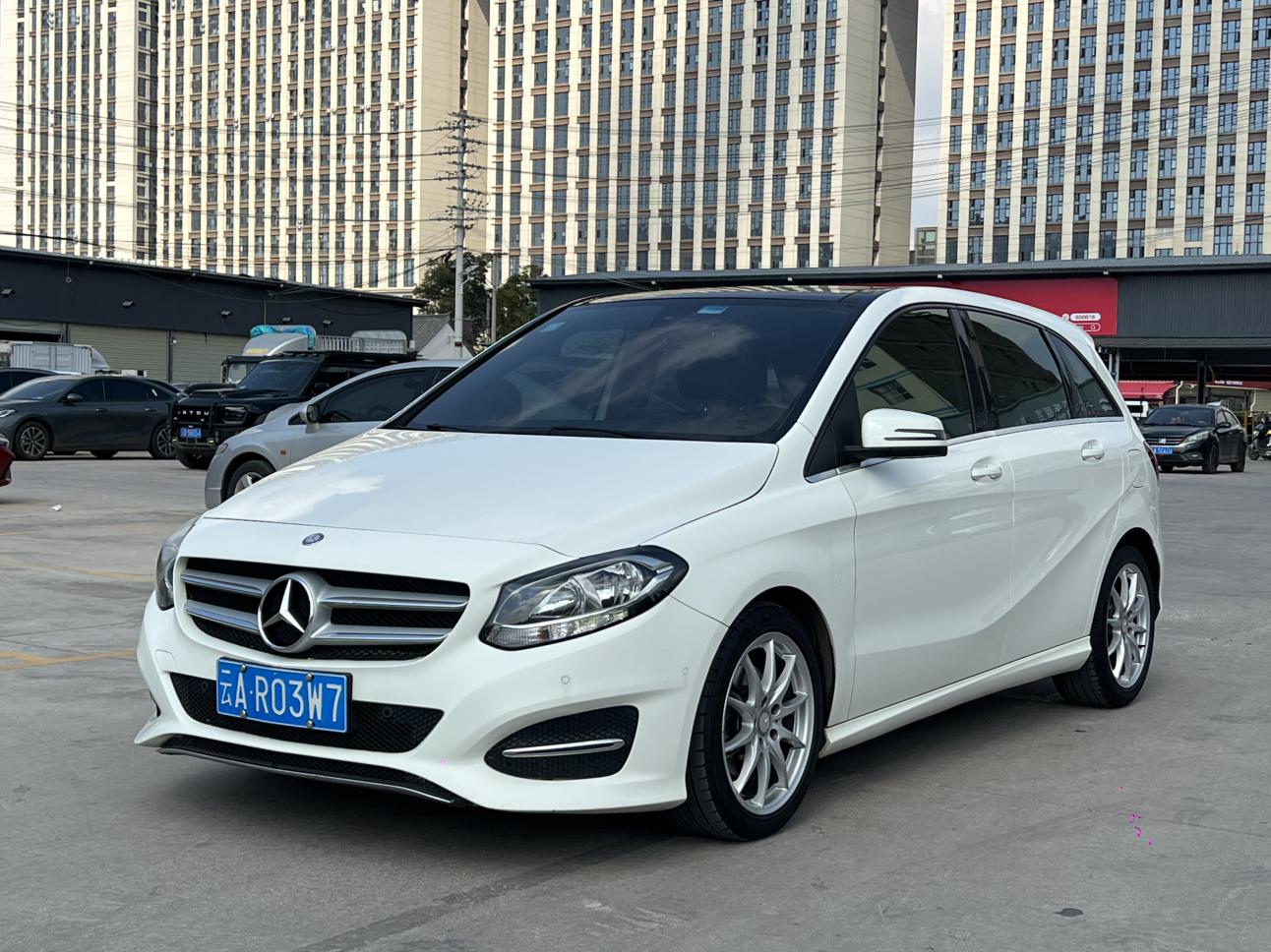 Mercedes-Benz B-Class 2015 B 200 dong gan xing