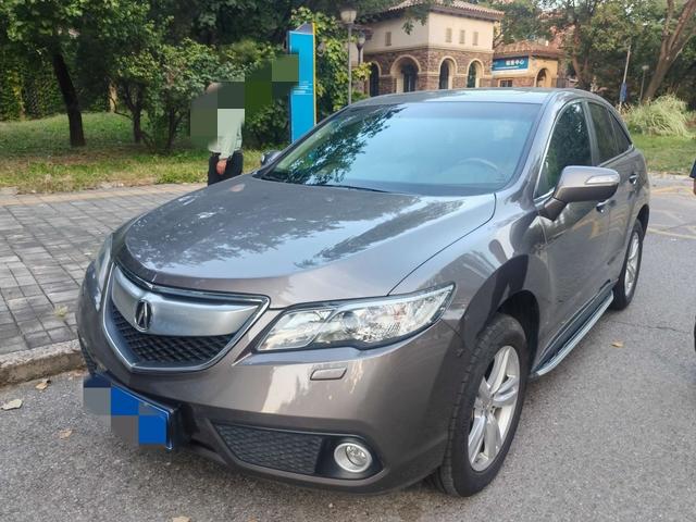 Acura RDX 2013 3.0L liang qu jing ying ban