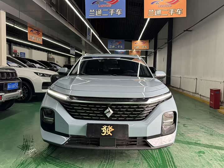 Baojun Valli 2021 1.5T yi li mu chang CVT Люкс