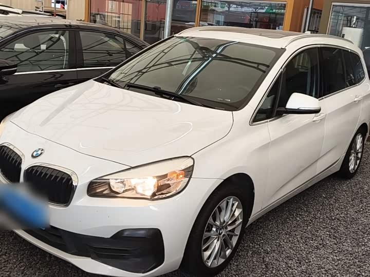BMW 2 Series Gran Tourer 2019 220i Leading