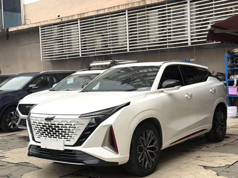Changan Oshan Z6 2022 lan jing 1.5T DCT zhi ling xing cheng shi ban