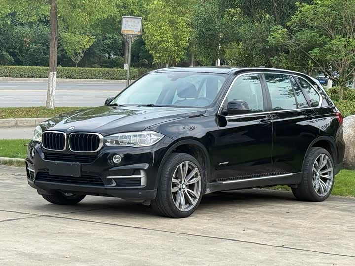 BMW X5 2015 X5 mei gui ban