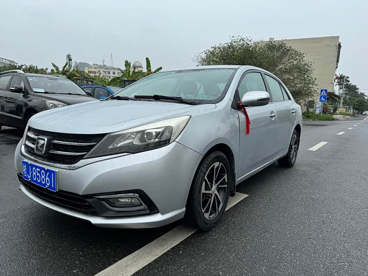 Zotye Z300 2014 1.5L du shi ban МКПП Люкс