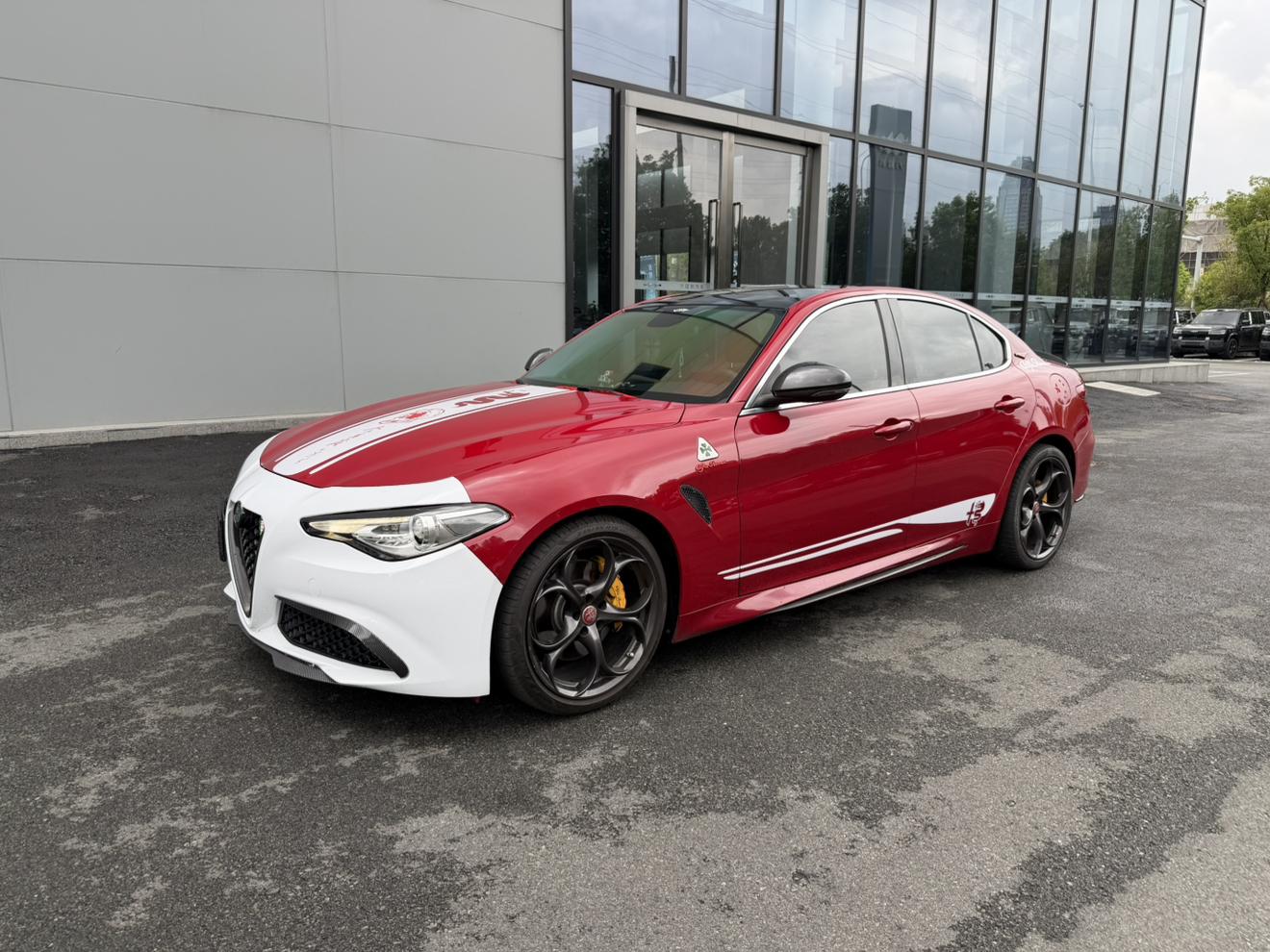 Alfa Romeo Giulia 2017 2.0T 280HP Luxury