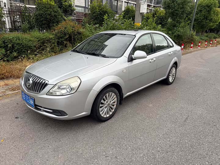 Buick Excelle 2015 1.5L МКПП zun xiang xing