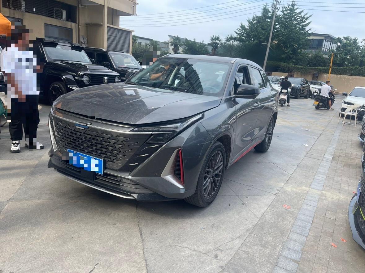 Changan Oshan Z6 2022 lan jing 1.5T DCT zhi xiang xing