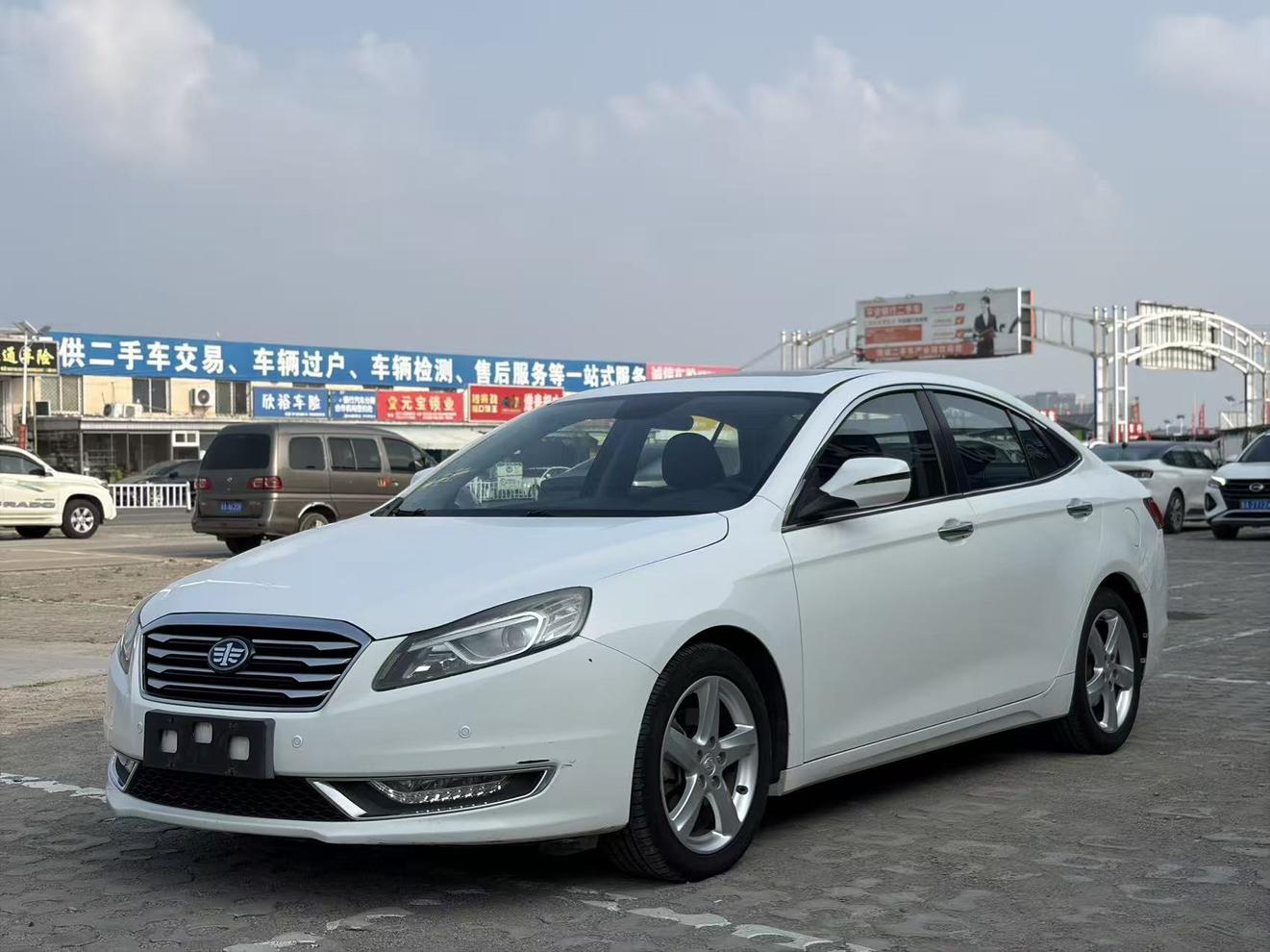 Bestune B70 2016 2.0L АКПП Люкс
