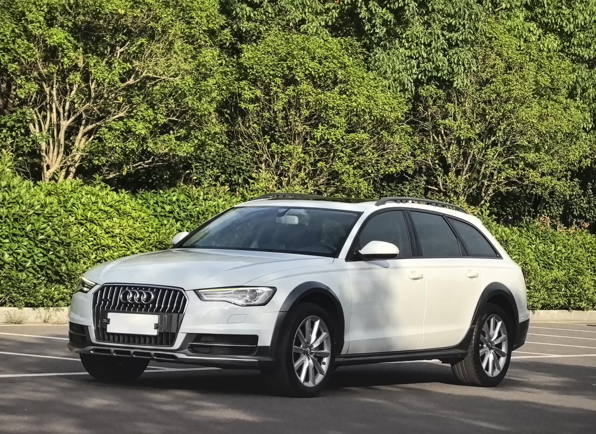 Audi A6 2015 3.0T allroad quattro