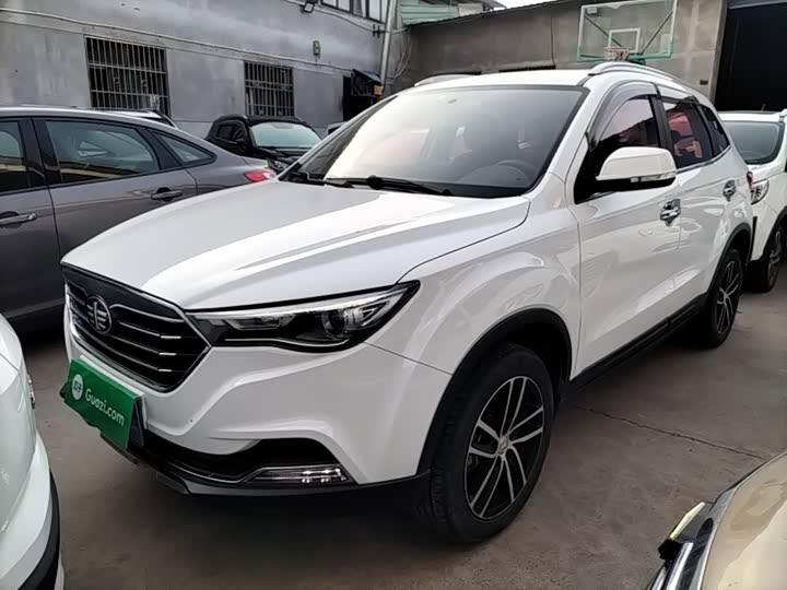 Bestune X40 2017 1.6L МКПП Люкс