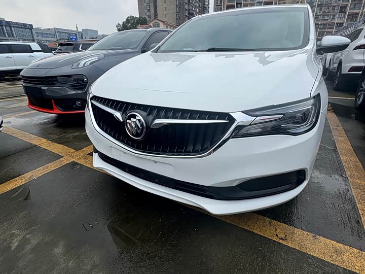 Buick GL6 2019 18T 6 seats Elite China VI
