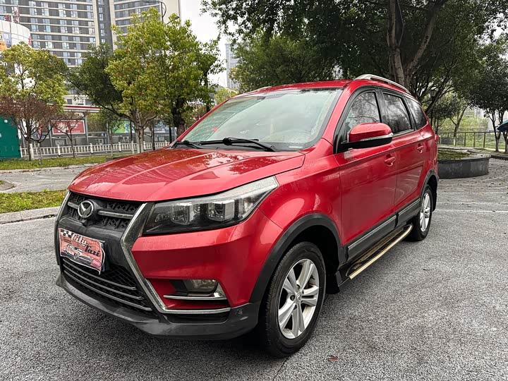 BAIC Huansu S3 2016 S3 L 1.5L МКПП Премиум