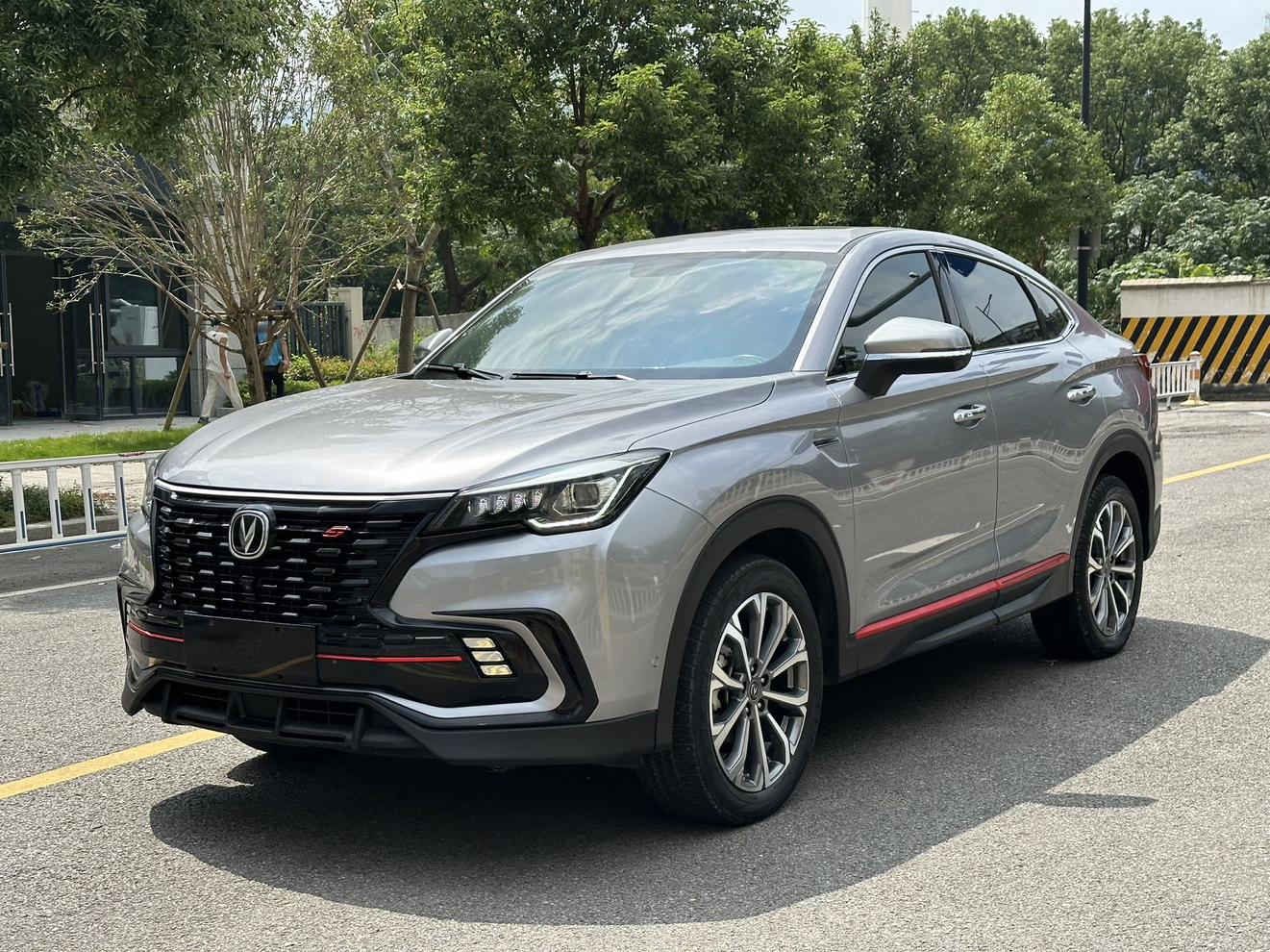 Changan CS85 COUPE 2021 1.5T DCT Люкс