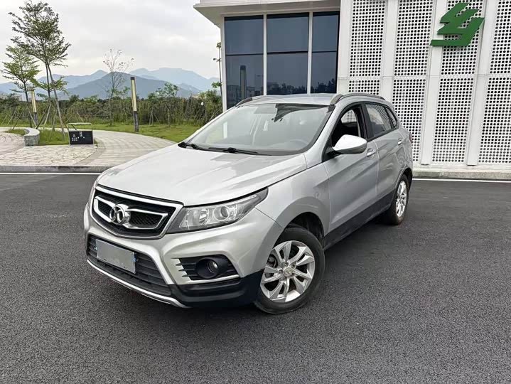 BAIC shen bao X55 2016 1.5L МКПП shu shi ban