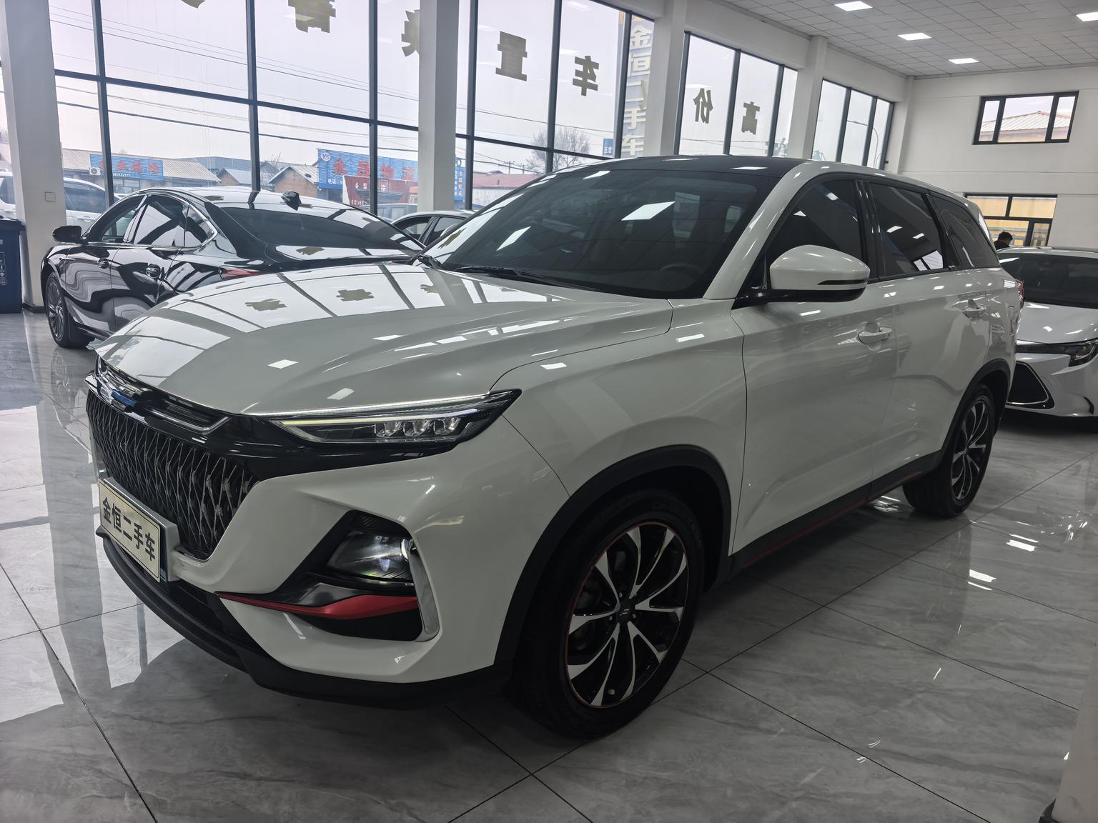 Changan Oshan X7 PLUS 2023 chang xiang ban 1.5T АКПП zhi xiang xing