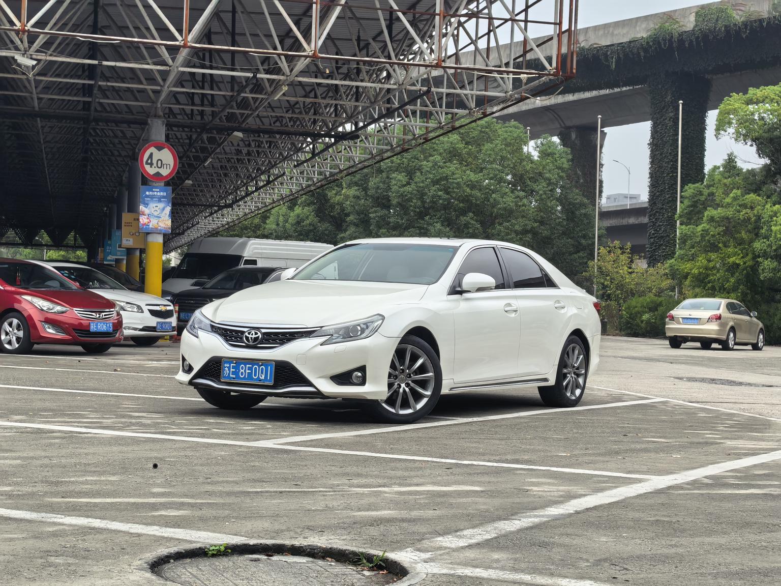 Toyota Mark X 2013 2.5V shang rui ban