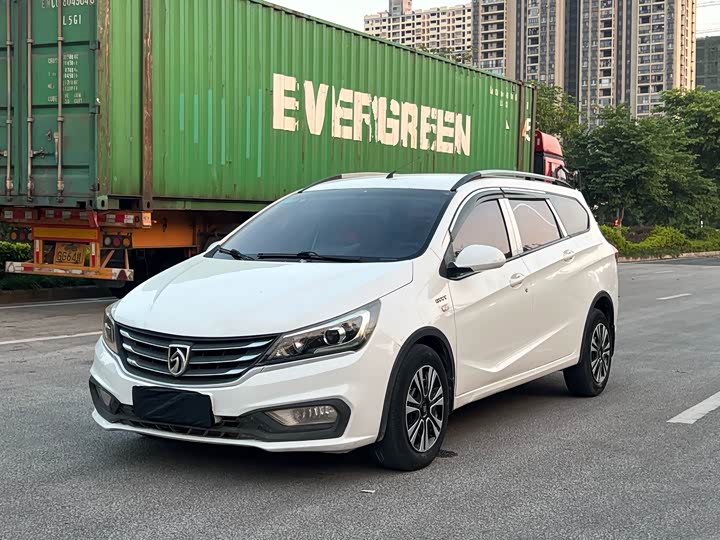 Baojun 310W 2017 1.5L МКПП Комфорт guo V
