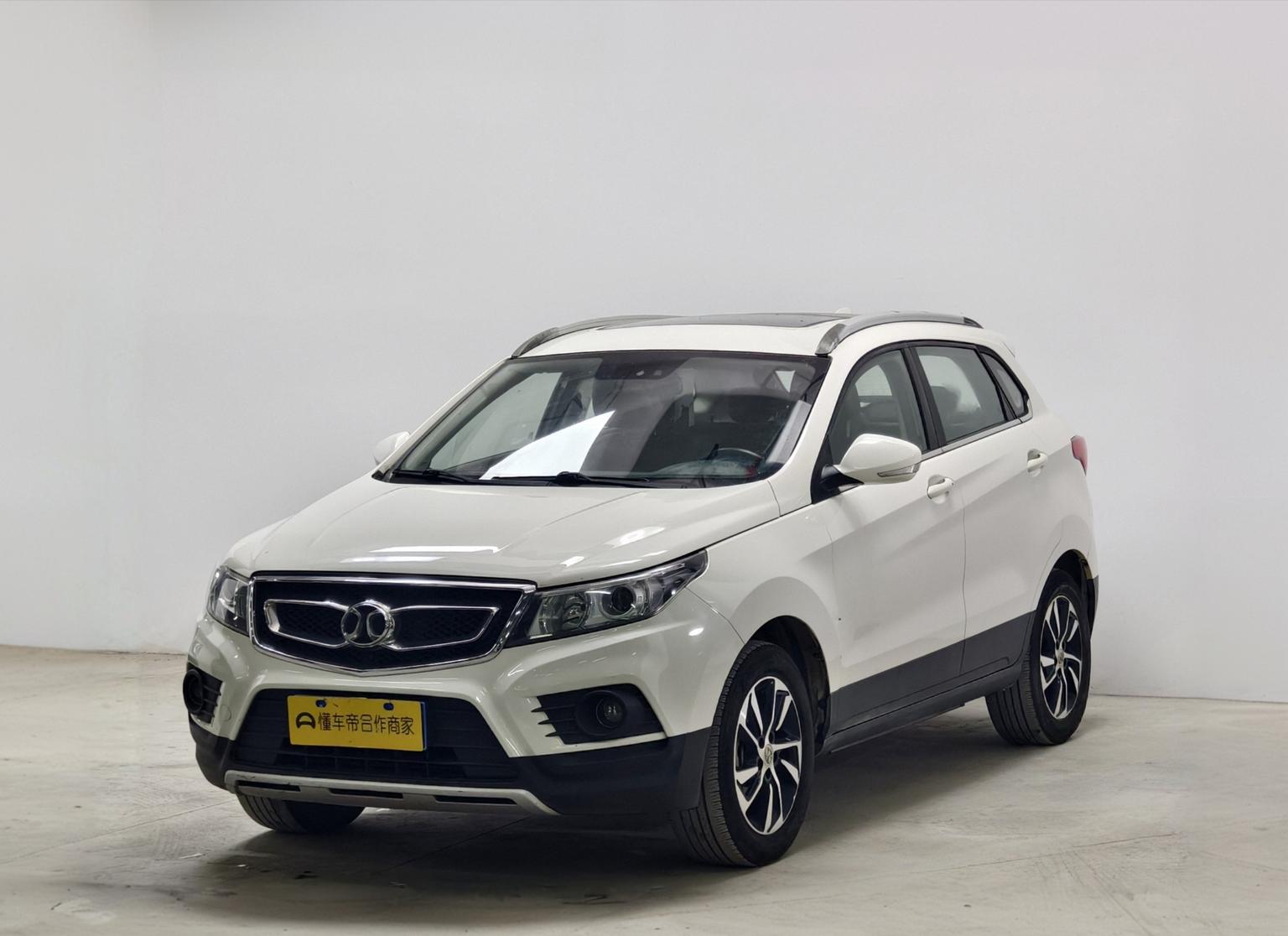 BAIC shen bao X55 2016 1.5T CVT jing ying ban