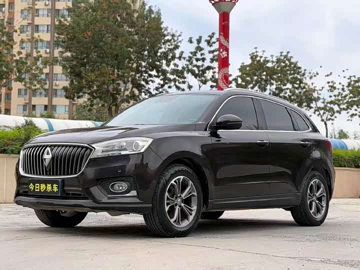 Borgward BX7 2018 28T liang qu Комфорт 5 seats China VI