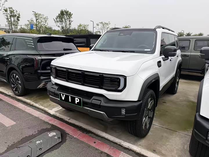 BAIC Off-road BJ40 EREV 2025 jin jie ban