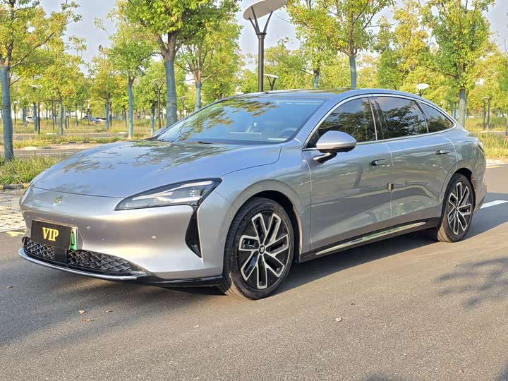 Baojun xiang jing 2025 chun dian 600km Luxury