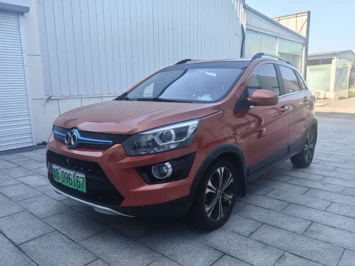 BAIC EV EX 2016 EX 200 le ku ban