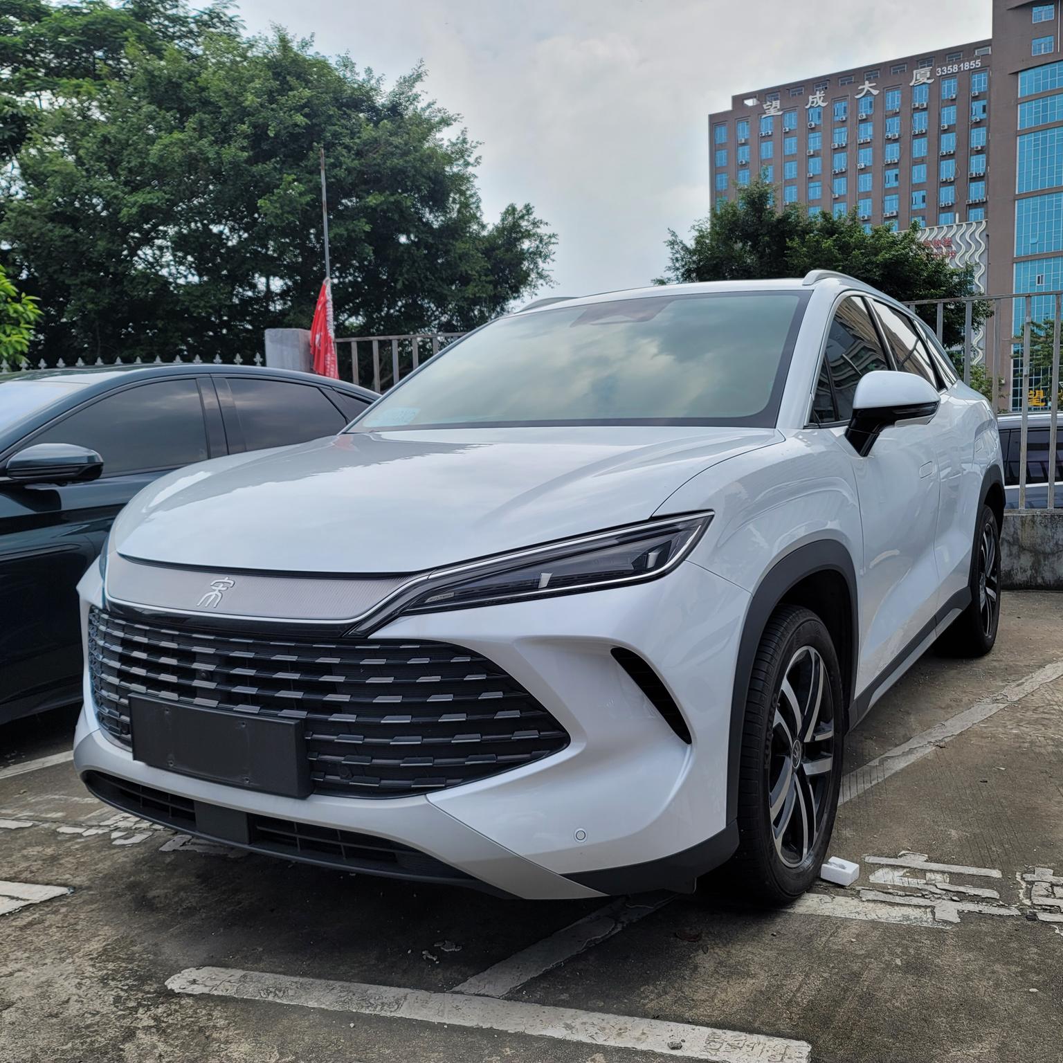 BYD Song L DM 2024 DM-i 112KM chao yue xing