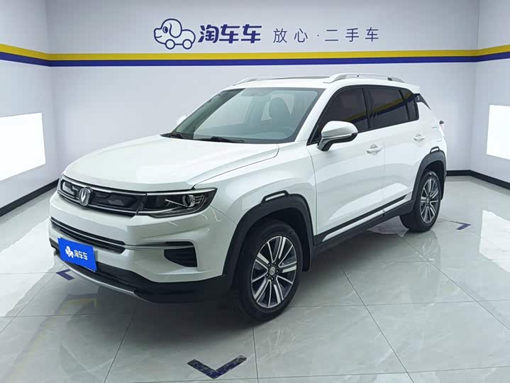 Changan CS35PLUS 2019 1.6L МКПП chang lian ban
