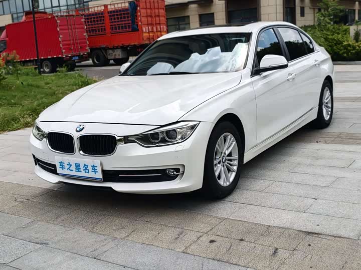 BMW 3 Series 2015 320Li chao yue ban Style
