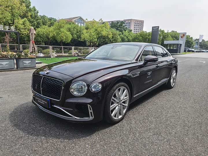 Bentley Flying Spur cha dian hun dong 2026 4.0T V8 biao zhun ban
