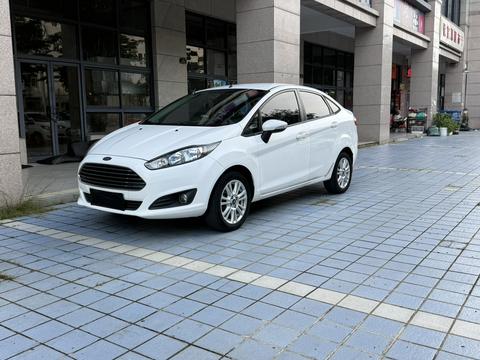 Ford Fiesta 2013 san xiang 1.5L АКПП Style