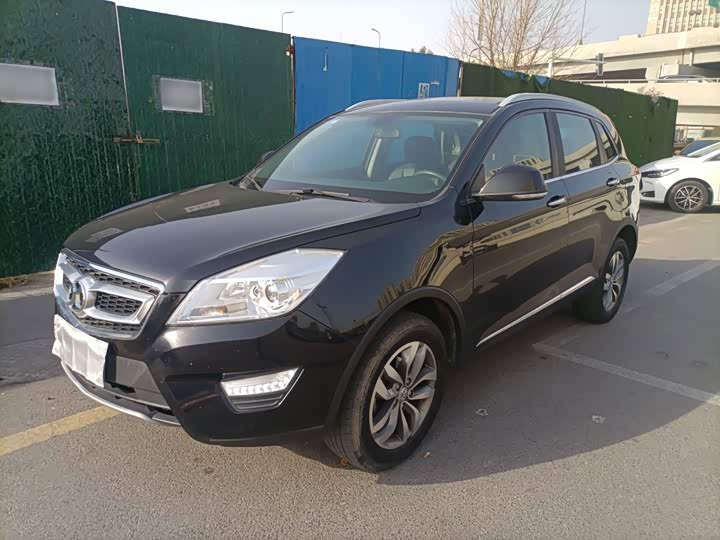 BAIC shen bao X65 2015 2.0T АКПП Elite