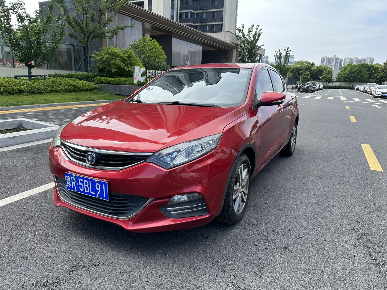 Changan Eado XT 2015 1.6L МКПП jun ku xing guo V