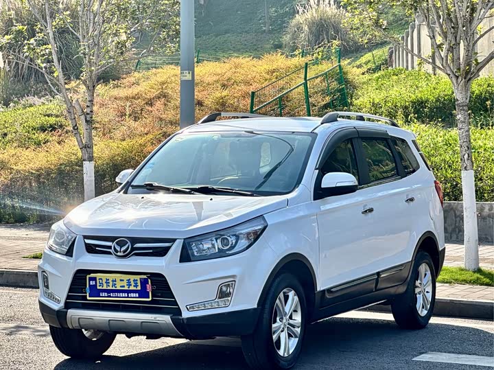 BAIC Huansu S3 2014 1.5L Люкс guo IV