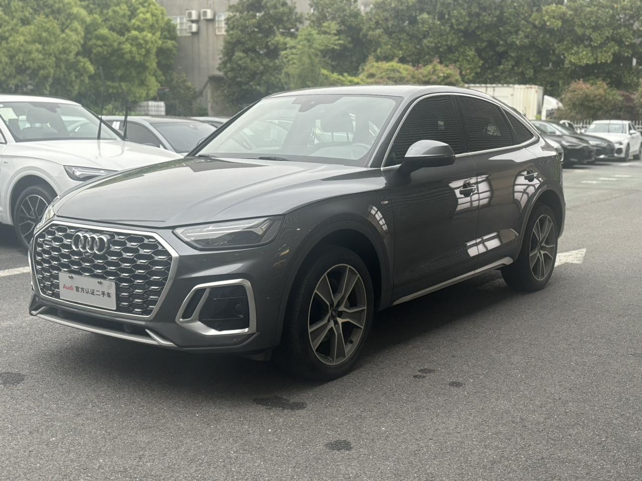 Audi Q5L Sportback 2021 40 TFSI Люкс